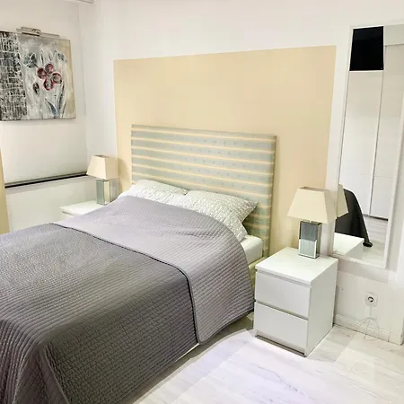 Adventure Apartment Düsseldorf